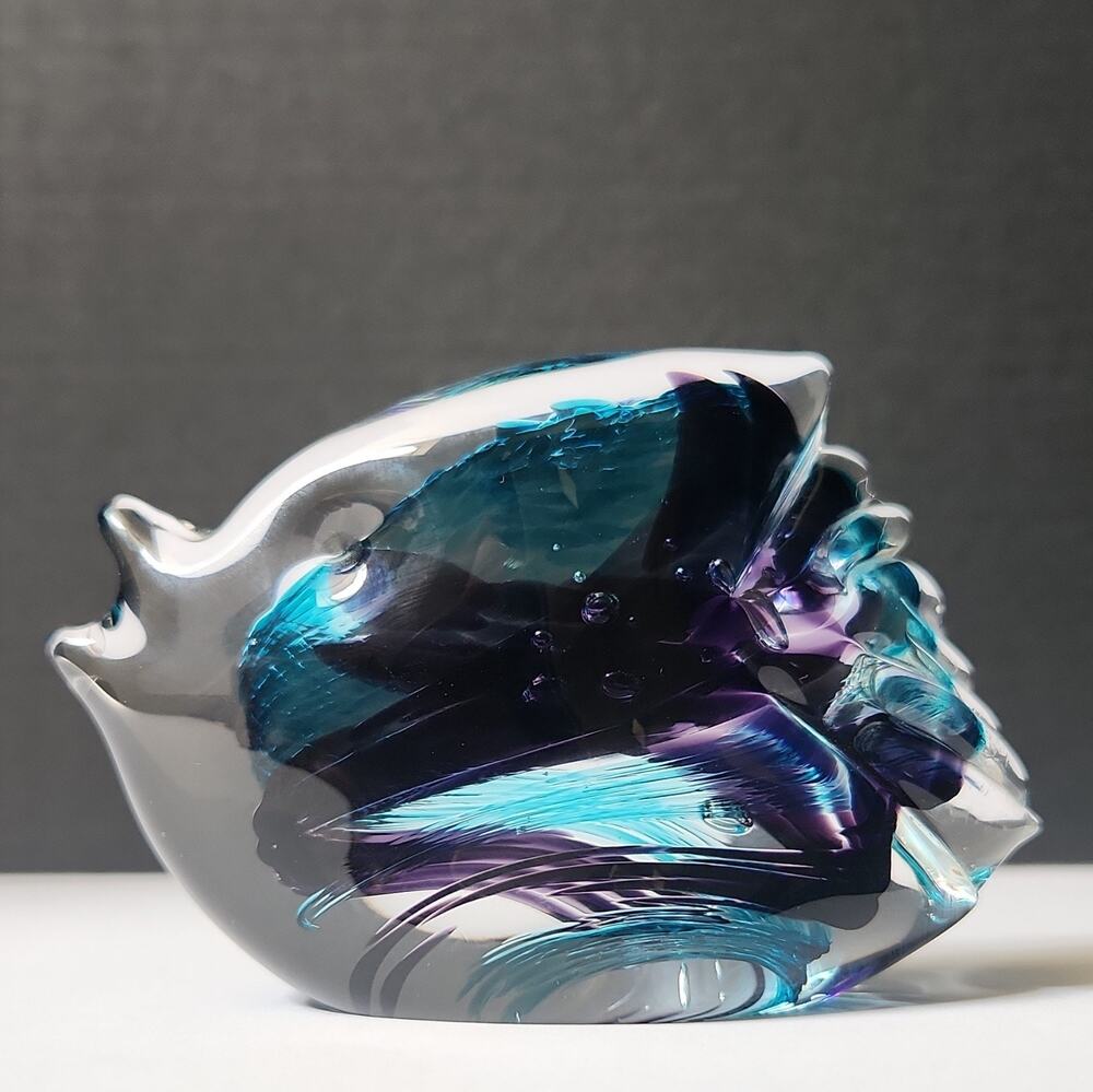 Vintage 1998 Mark Wallace Signed Studio Art Glass Fish Figurine Sommerso 5”